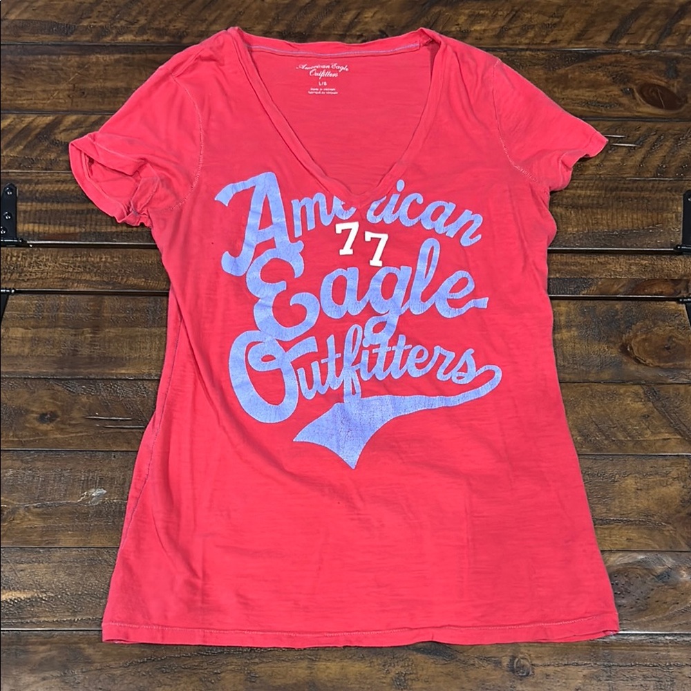 American Eagle Red Graphic Tee